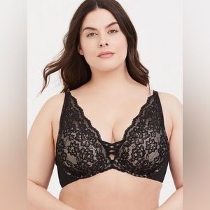 Torrid XO Plunge Push-Up Daisy Lace Straight Back Bra 44B